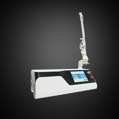 อุปกรณ์เลเซอร์ Fractional Co2 แบบพกพา 10600nm 30W