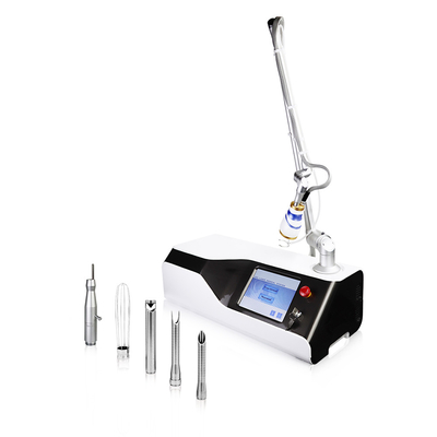 เครื่องเลเซอร์ส่วนของ CO2 ที่มีจอสัมผัสที่ฉลาด สําหรับการรักษาผิวหนัง